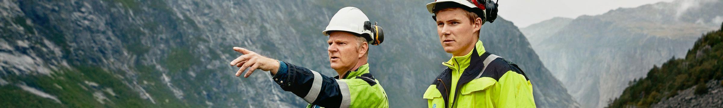 Statkraft employees at the Ringedals dam